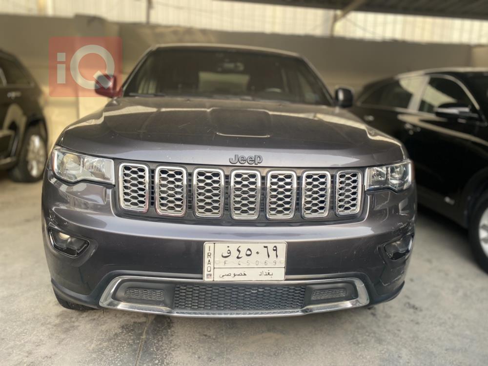 جیپ گراند شیرۆکی